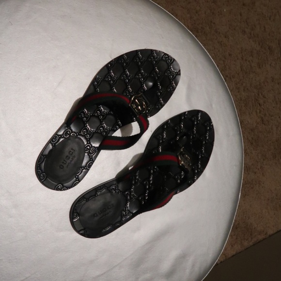 Gucci GG Logo Flip Flop Size 38 1/2 - Picture 4 of 4